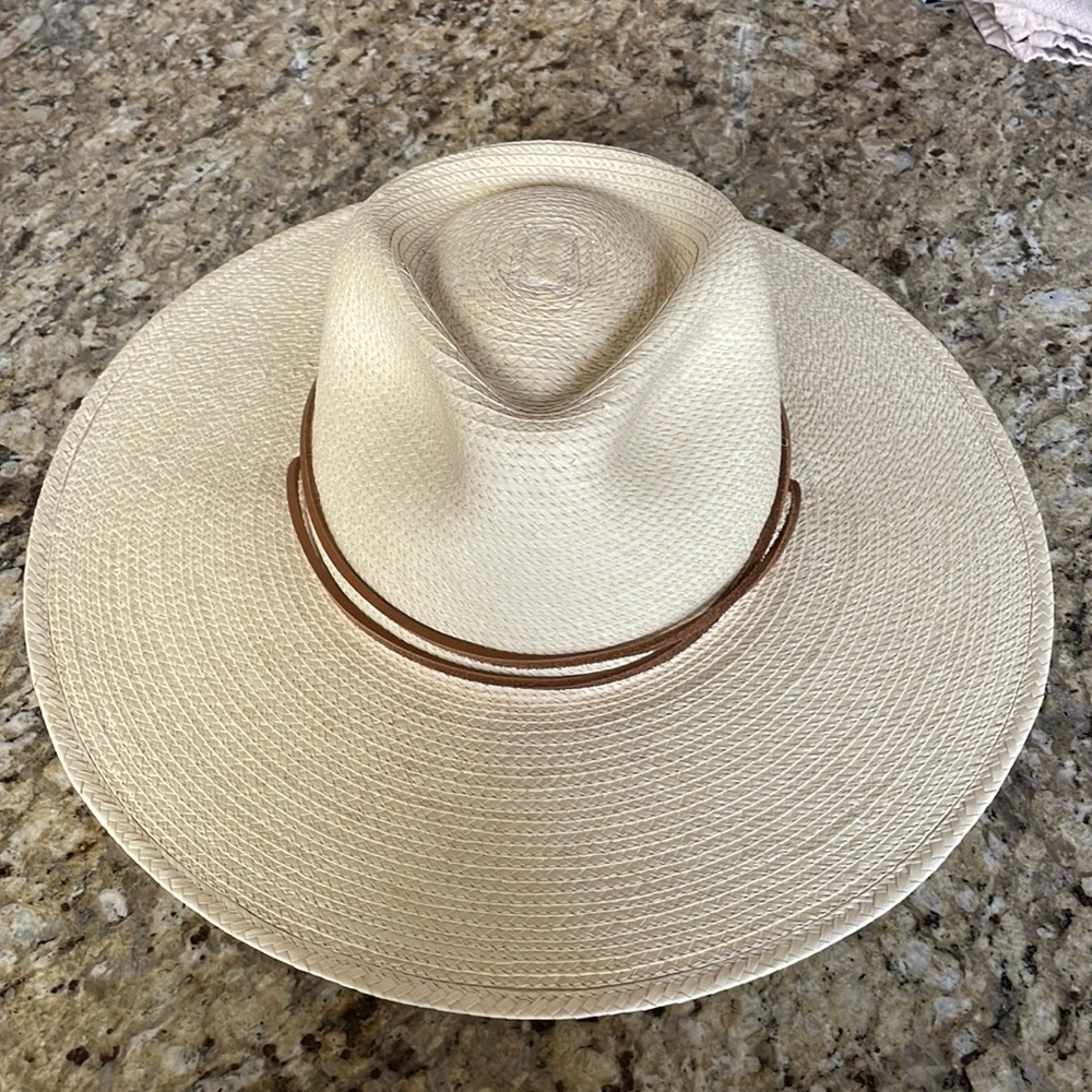 BRAND NEW with Tags GIGI PIP River Guatemalan Palm in Ivory XS